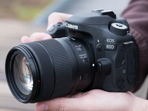 دوربین دیجیتال کانن مدل Eos 80D