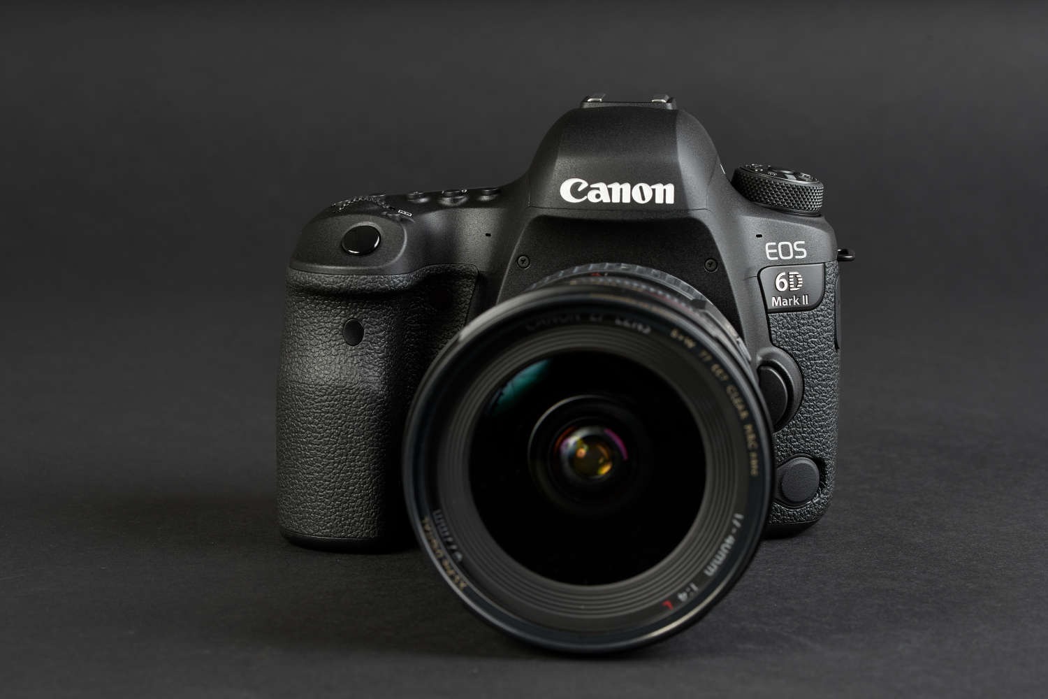 دوربین دیجیتال کانن مدل  EOS 6D